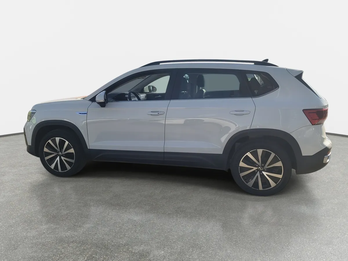 Volkswagen Taos 1.4 Tsi Comfortline 4x2 At 5p año 2026