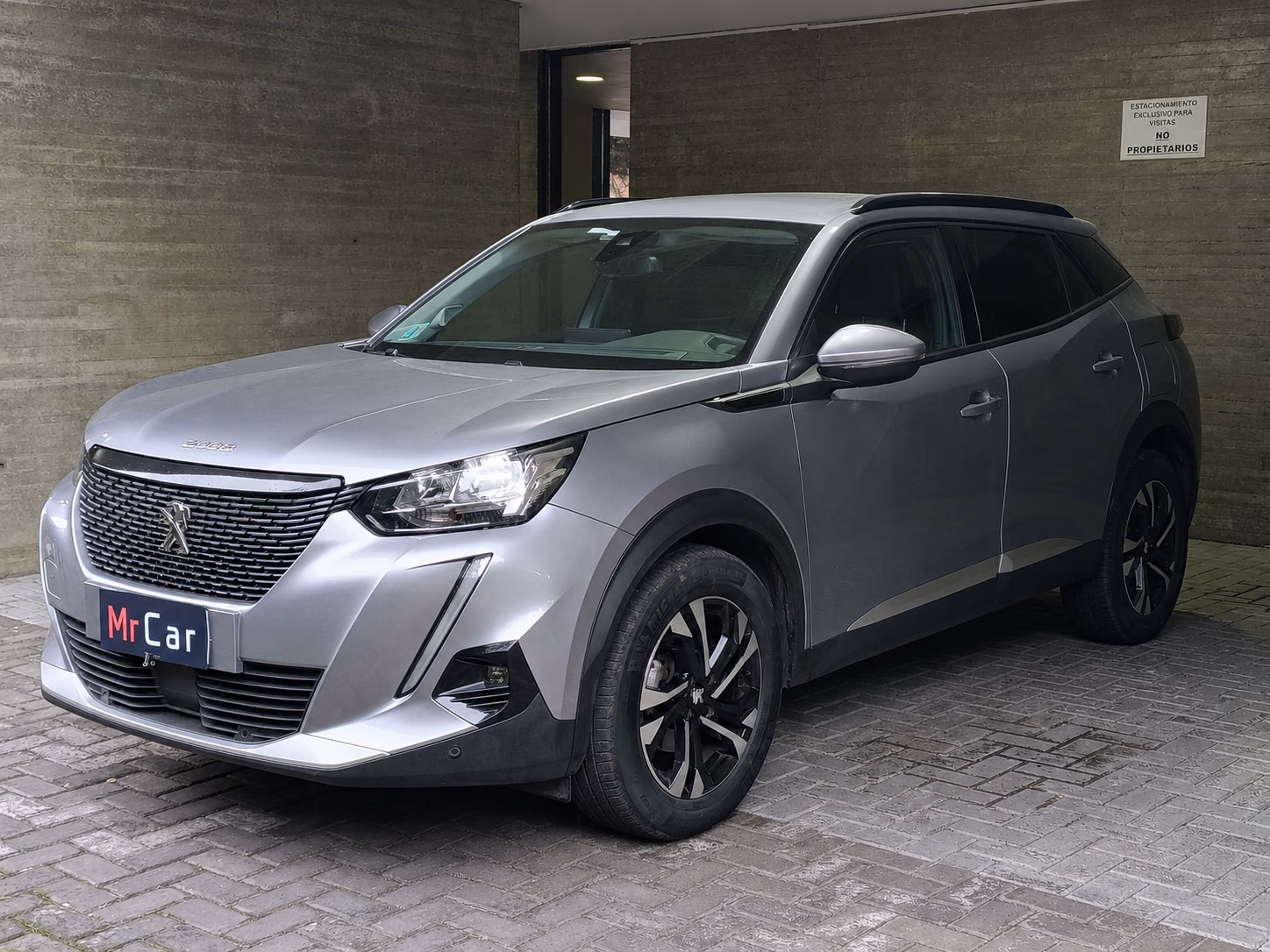 Peugeot 2008 Allure Puretech año 2021