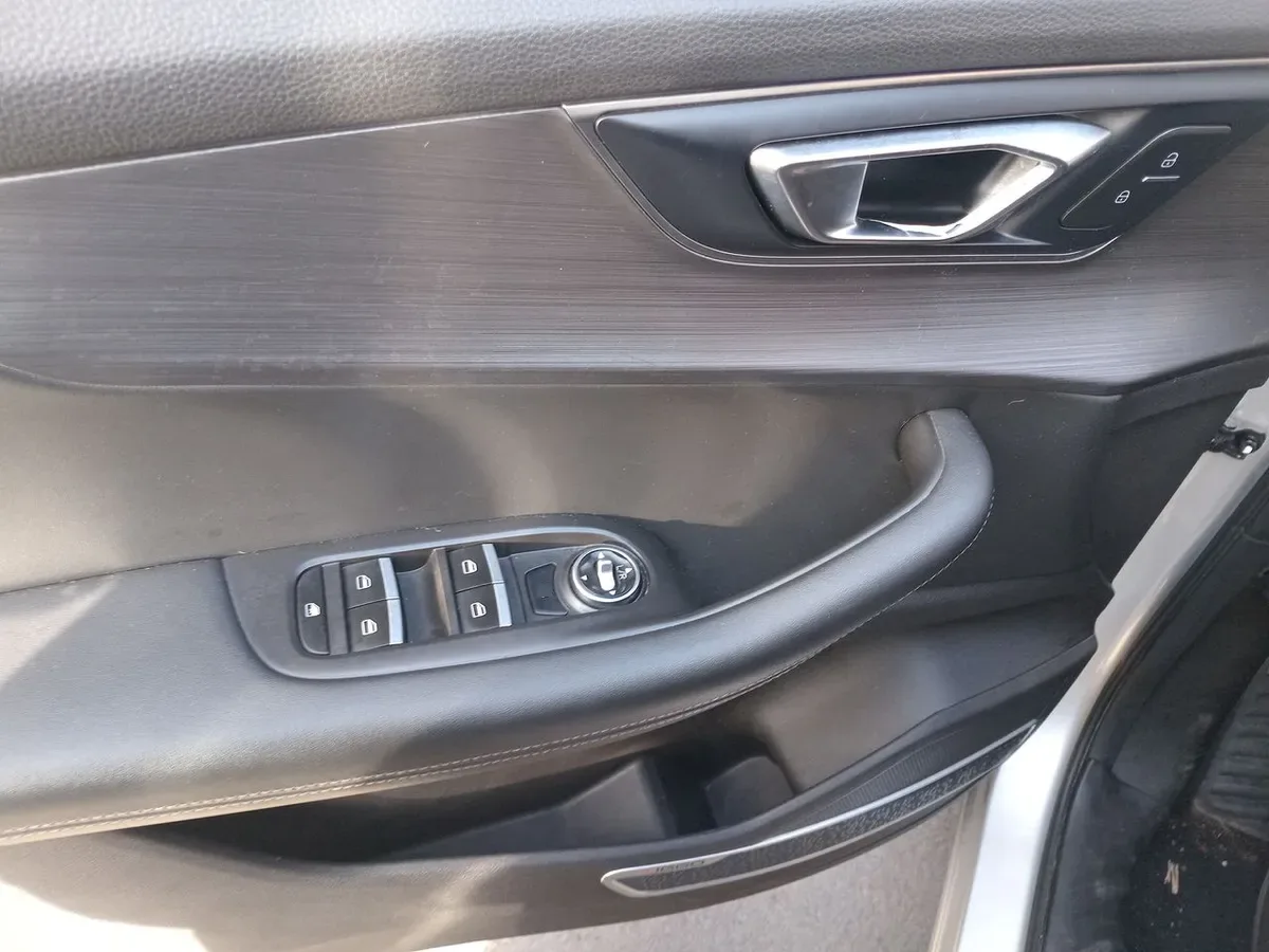 Chery Tiggo 7 Pro 1.5t Glx Cvt At 5p año 2021
