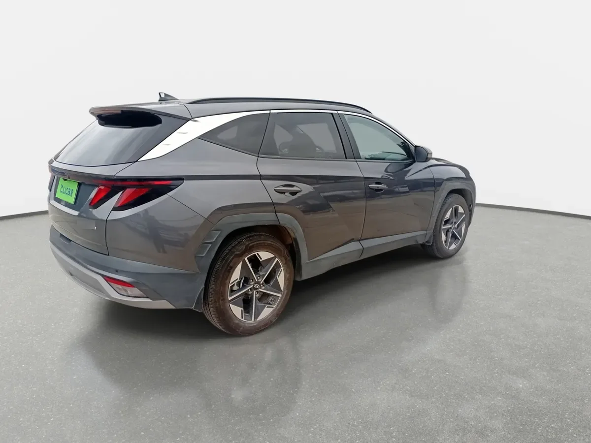 Hyundai Tucson 2.0 Nx4 Plus Fl Diesel 4wd At 5p año 2025