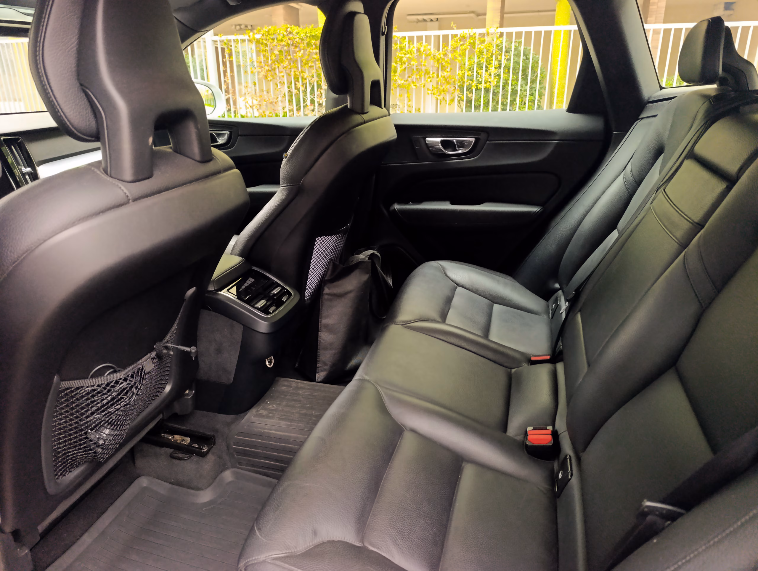 Volvo Xc60 T5 Awd Momentum año 2018