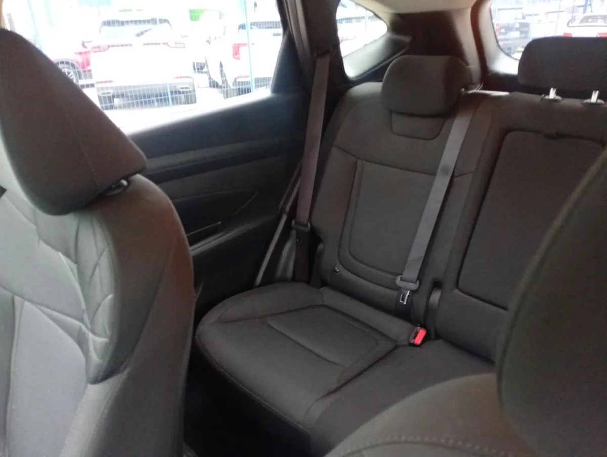 Hyundai Tucson 2.0 Nx4 Plus Fl Diesel 4wd At 5p año 2025