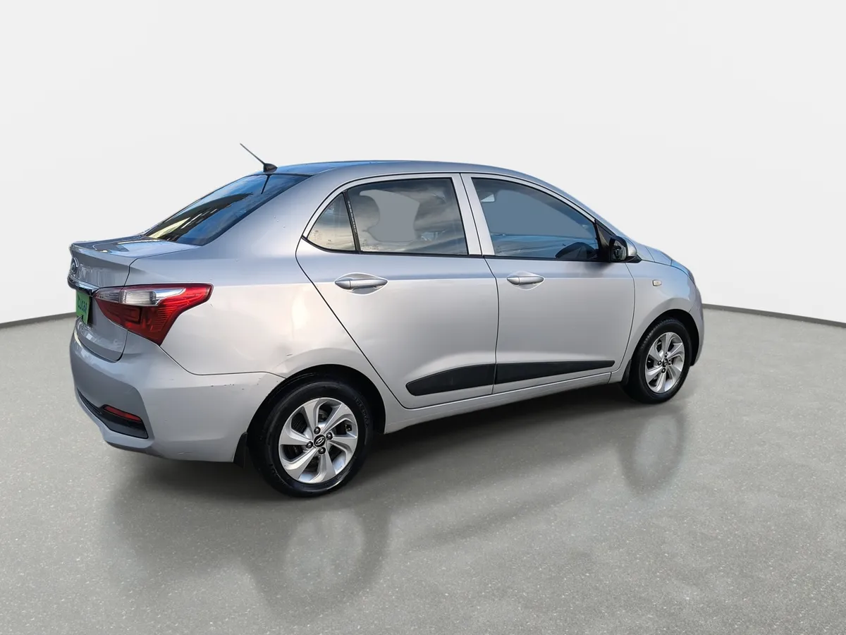 Hyundai Grand I10 1.2l Gls Full 4x2 Abs Ac 2ab 5mt 4p año 2019