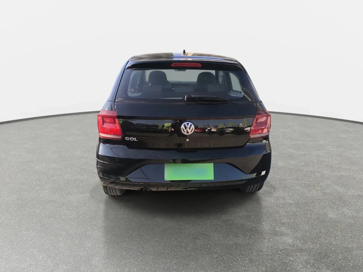 Volkswagen Gol 1.6 Highline 4x2 Mt 5p año 2021