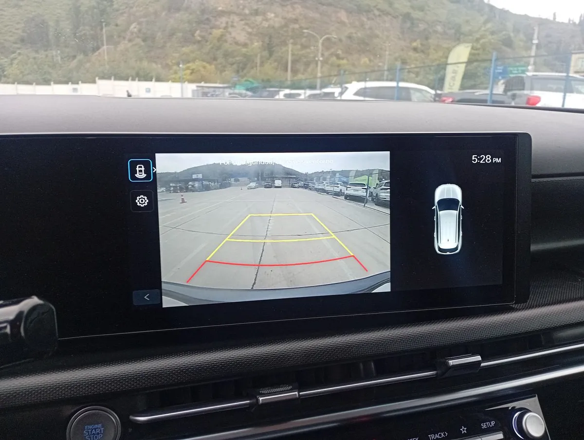 Hyundai Tucson 2.0 Nx4 Plus Fl Diesel 4wd At 5p año 2025