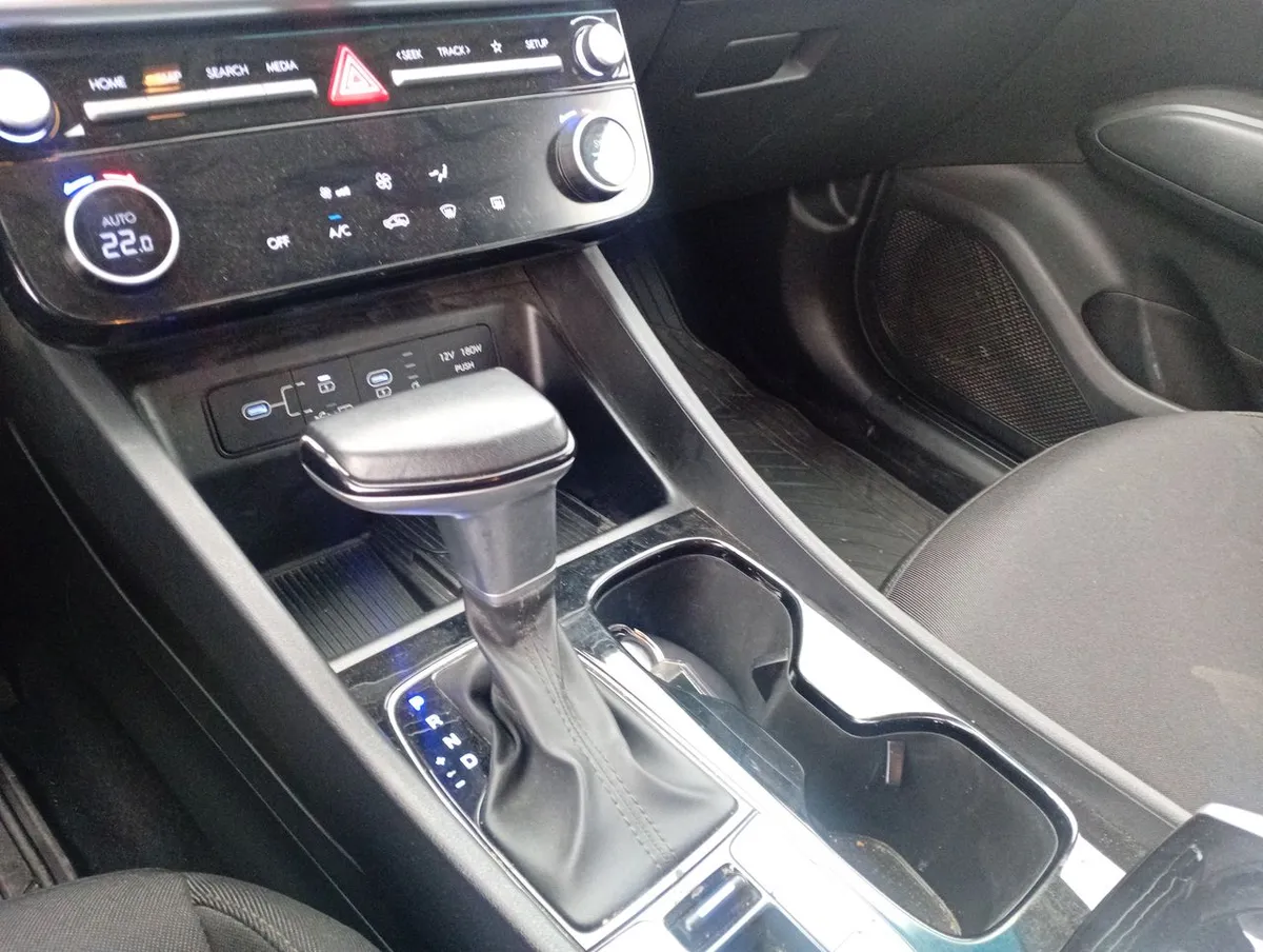 Hyundai Tucson 2.0 Nx4 Plus Fl Diesel 4wd At 5p año 2025