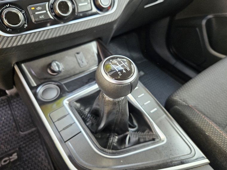 Dongfeng Joyear 1.6 Luxury Mt Sx5 año 2022