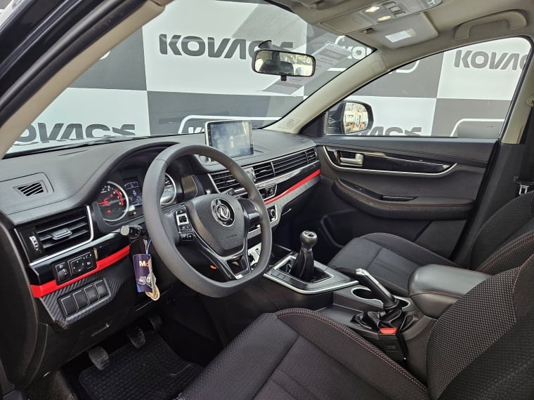 Dongfeng Joyear 1.6 Luxury Mt Sx5 año 2022