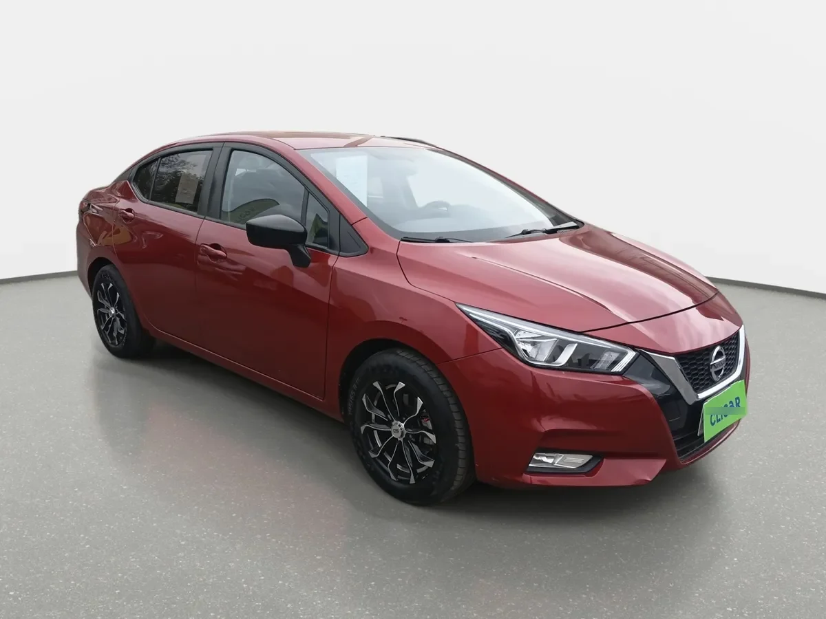Nissan Versa 1.6 Sense 4x2 Radio Touch Mt 4p año 2023