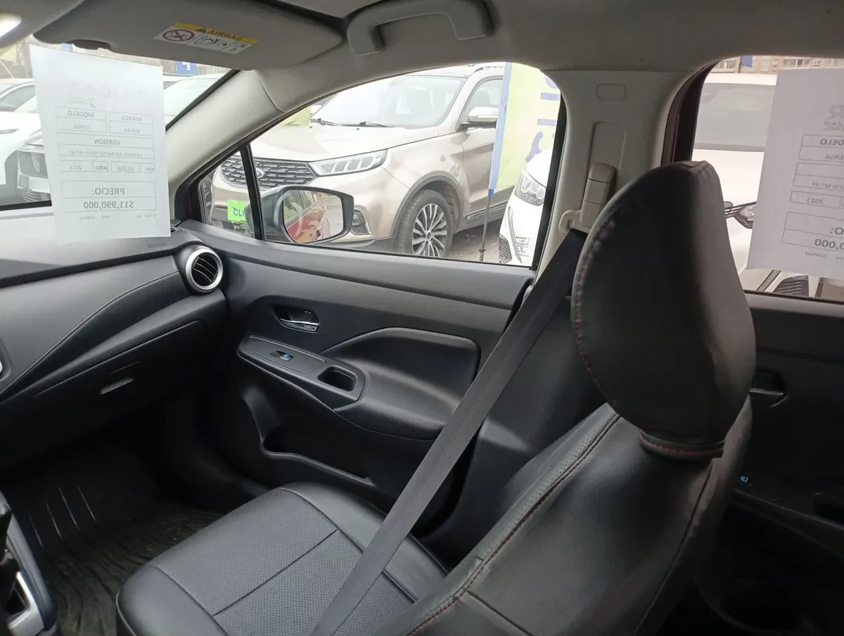Nissan Versa 1.6 Sense 4x2 Radio Touch Mt 4p año 2023