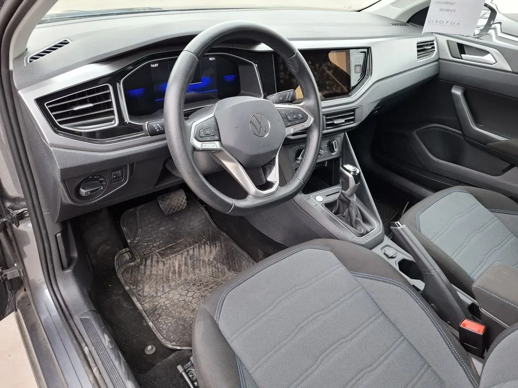 Volkswagen Nivus 1.0 Tsi Comfortline Mt año 2025
