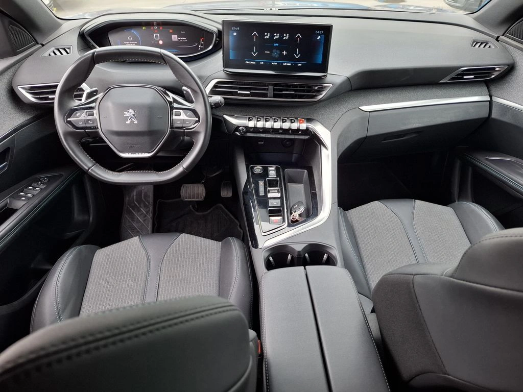 Peugeot 3008 1.6 Gt Hybrid4 E At Hibrido año 2025