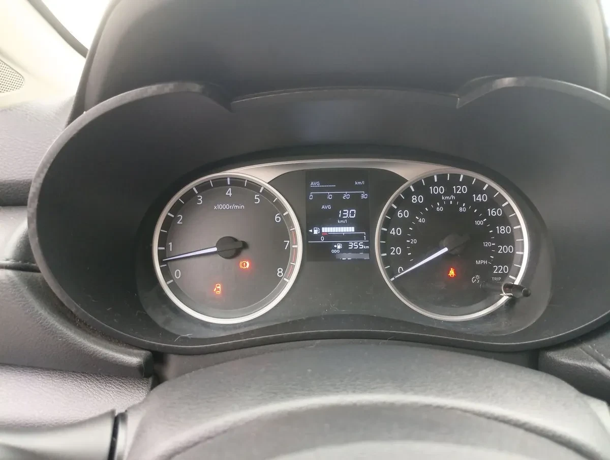 Nissan Versa 1.6 Sense 4x2 Radio Touch Mt 4p año 2023