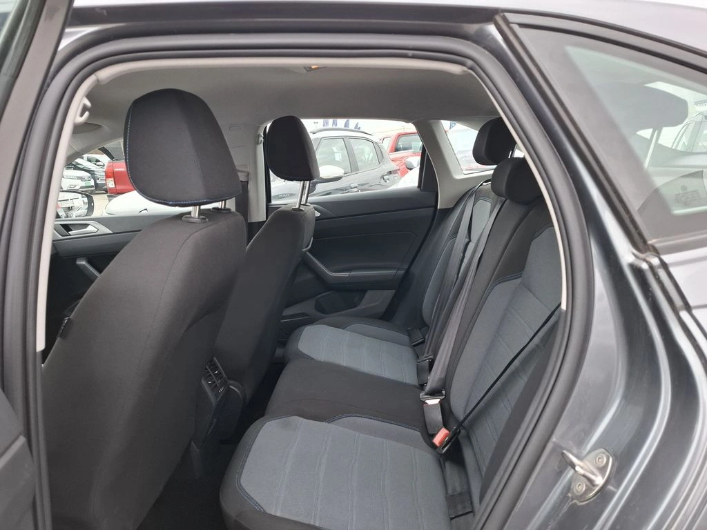 Volkswagen Nivus 1.0 Tsi Comfortline Mt año 2025