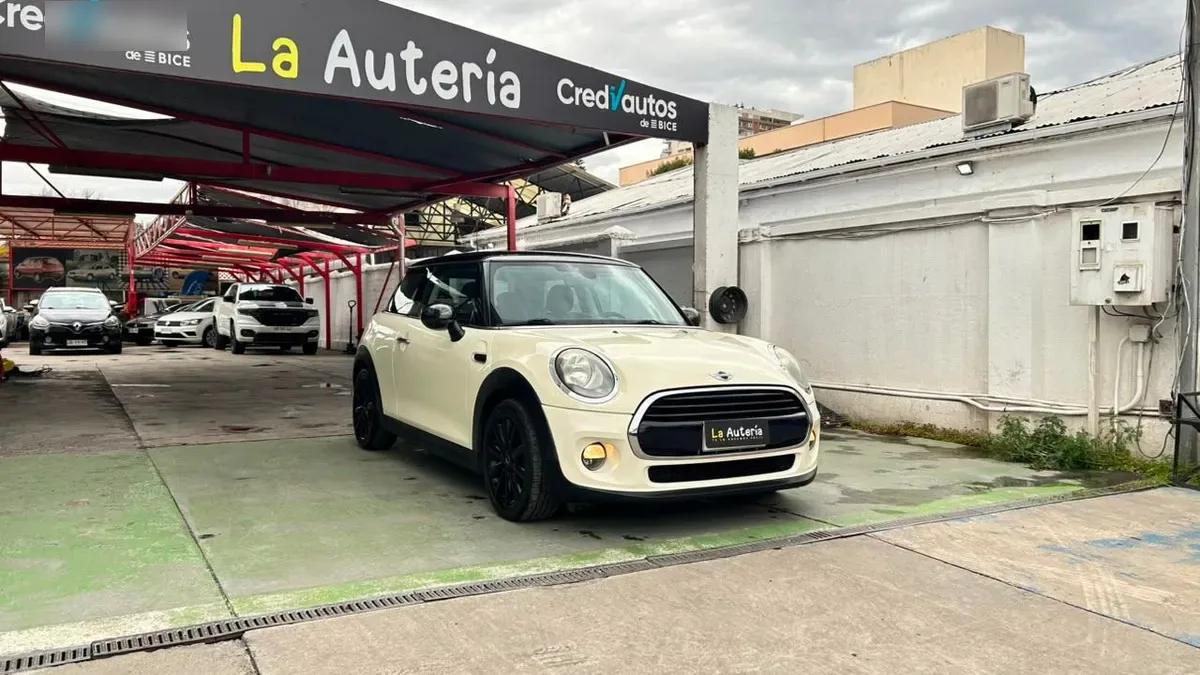 Mini F56 Cooper 1.5 Aut año 2016