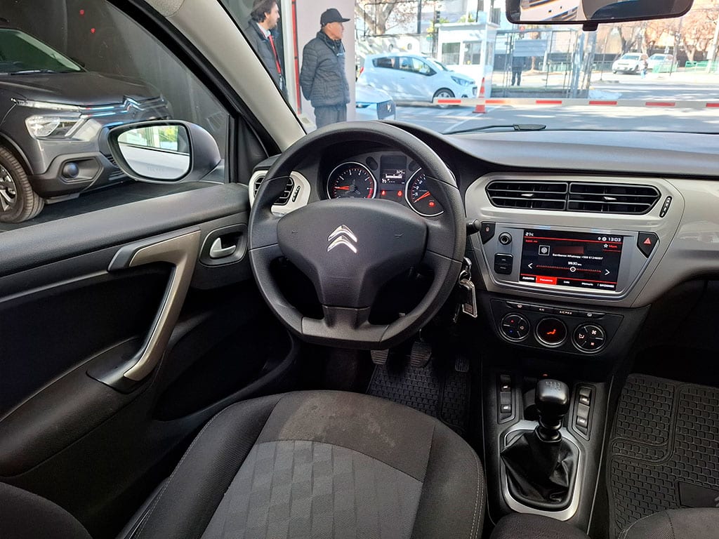 Citroen C-Elysee 1.5 Feel Pack año 2025
