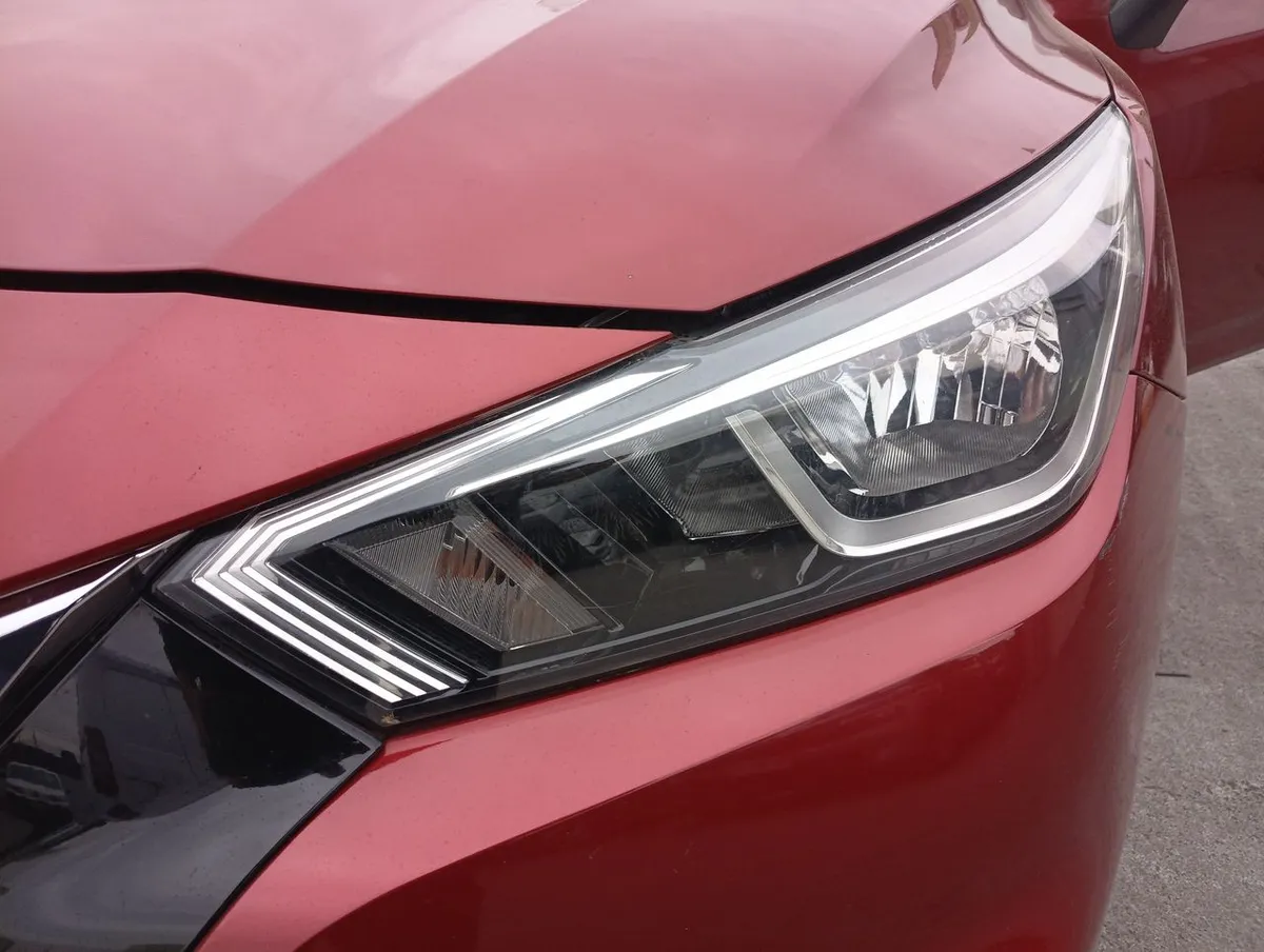Nissan Versa 1.6 Sense 4x2 Radio Touch Mt 4p año 2023