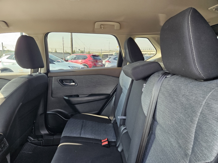 Nissan X-Trail 2.5 Sense 3row At año 2024