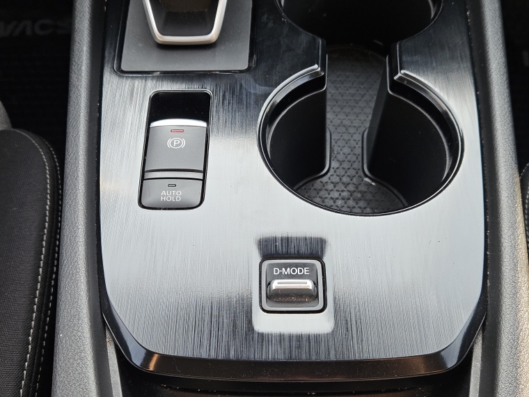 Nissan X-Trail 2.5 Sense 3row At año 2024
