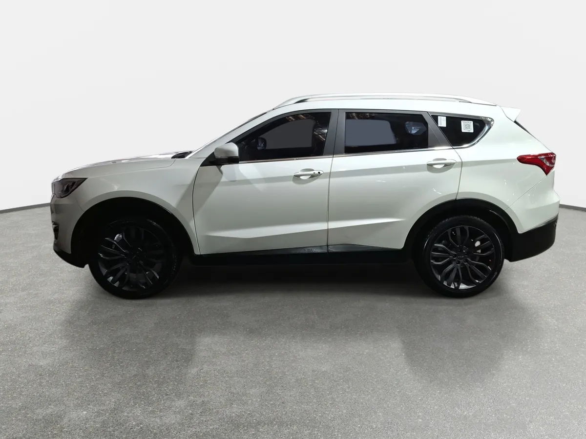 Jetour X70 1.5t Gls 4x2 Mt 5p año 2022