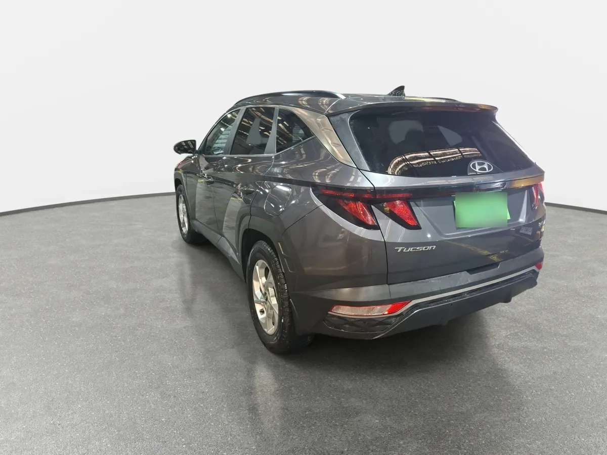 Hyundai Tucson 1.6 Nx4 Plus 4x2 At 5p año 2022