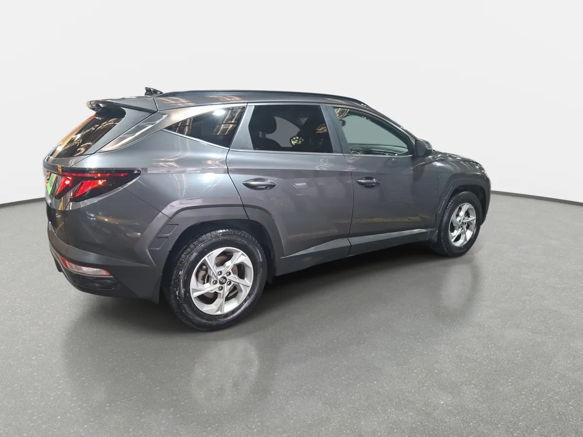 Hyundai Tucson 1.6 Nx4 Plus 4x2 At 5p año 2022