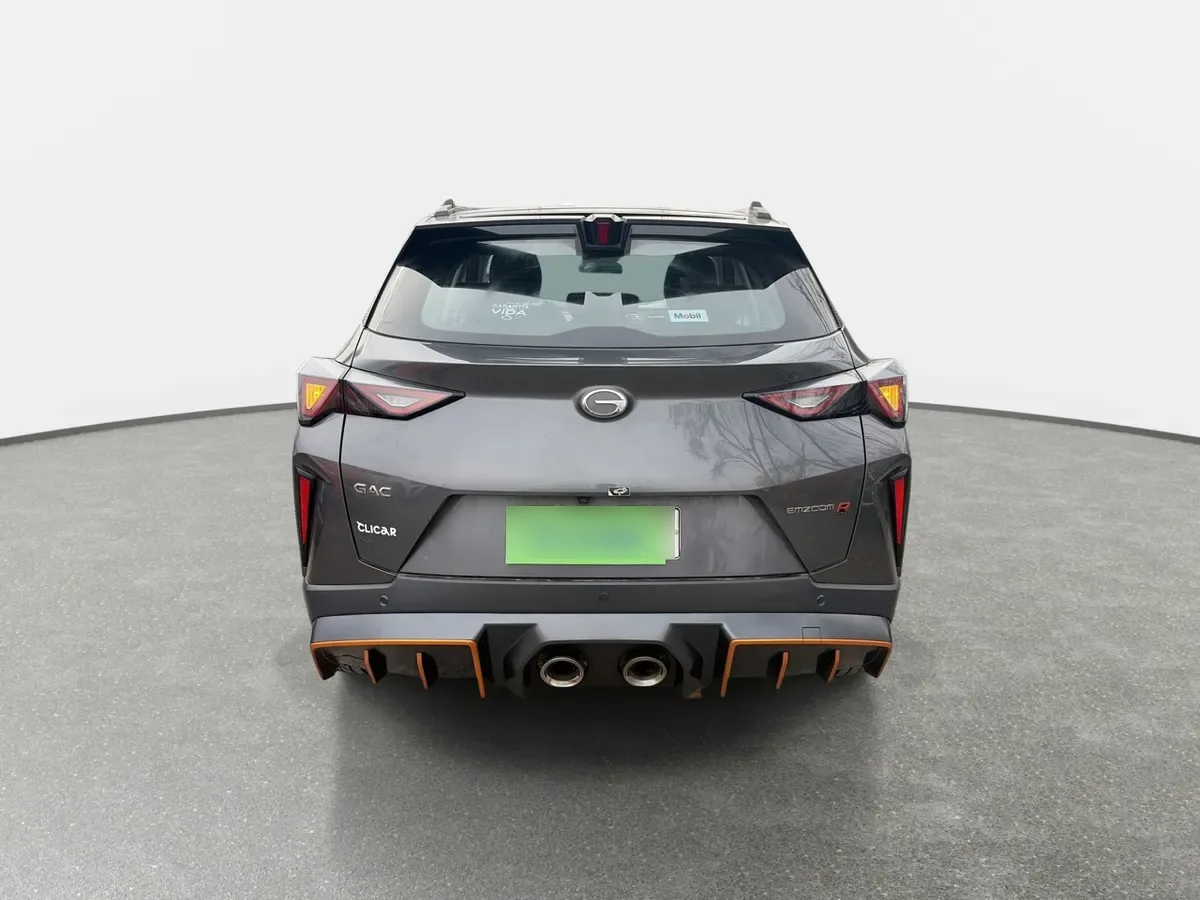 GAC Emzoom 1.5t Gl R-Style 4x2 At 5p año 2025