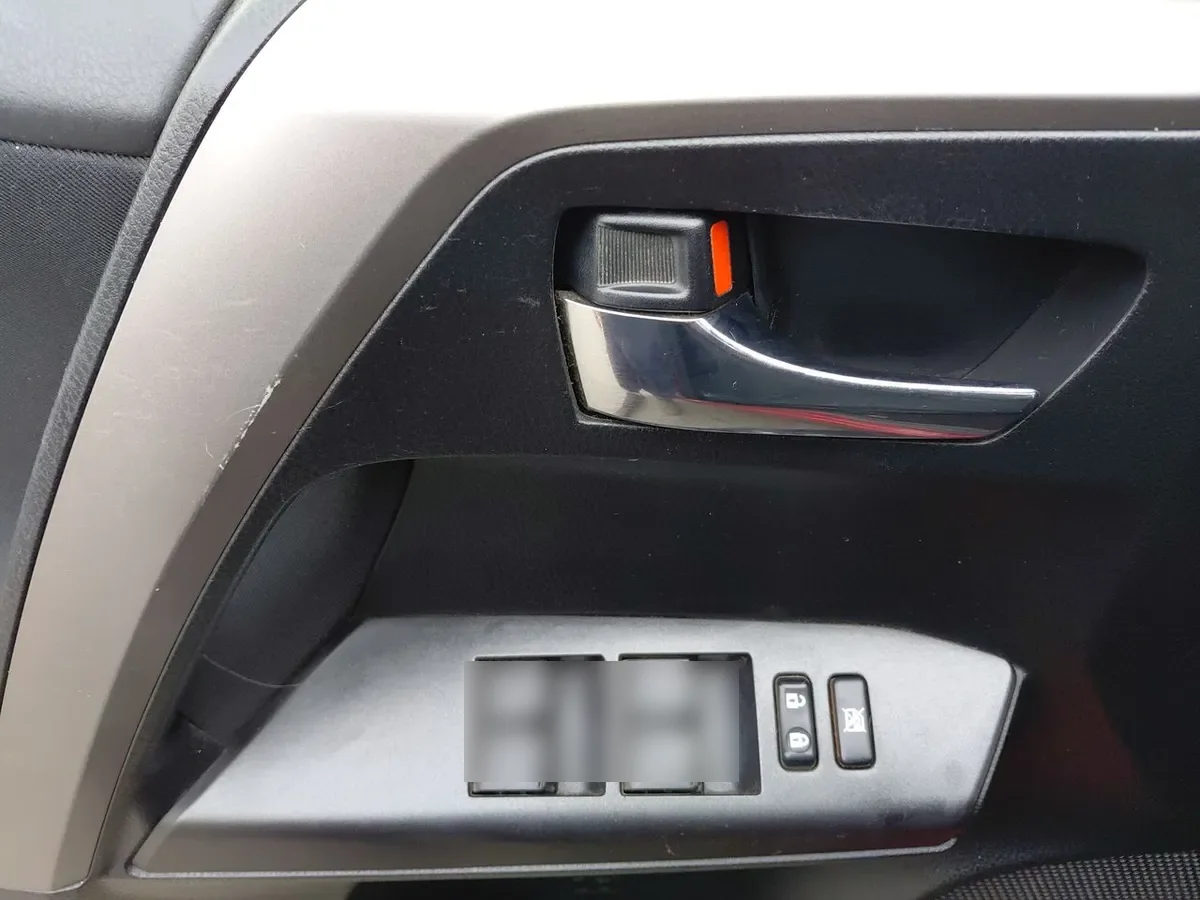 Toyota Rav 4 2.0 4x2 Super Lujo Cvt At 5p año 2019