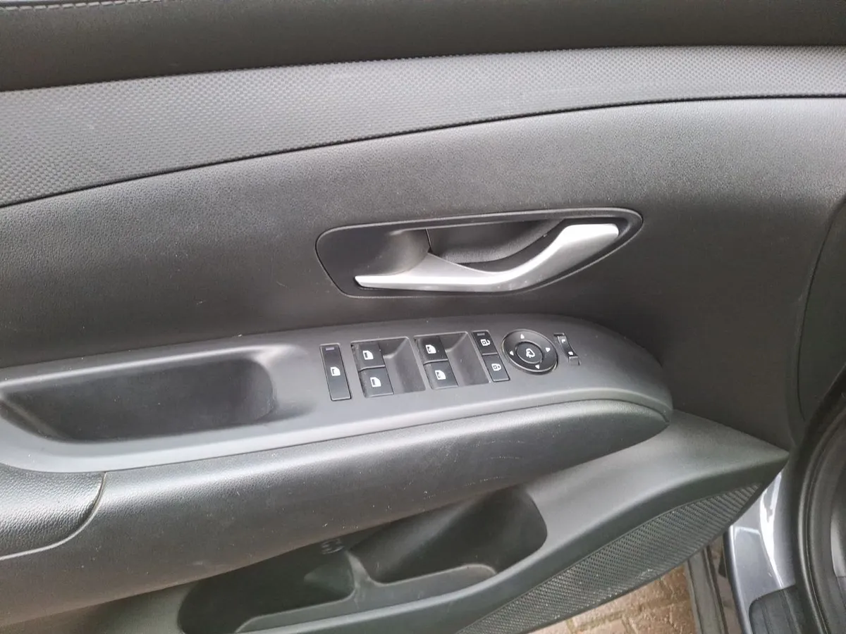 Hyundai Tucson 2.0 Nx4 Plus Fl Diesel 4wd At 5p año 2025