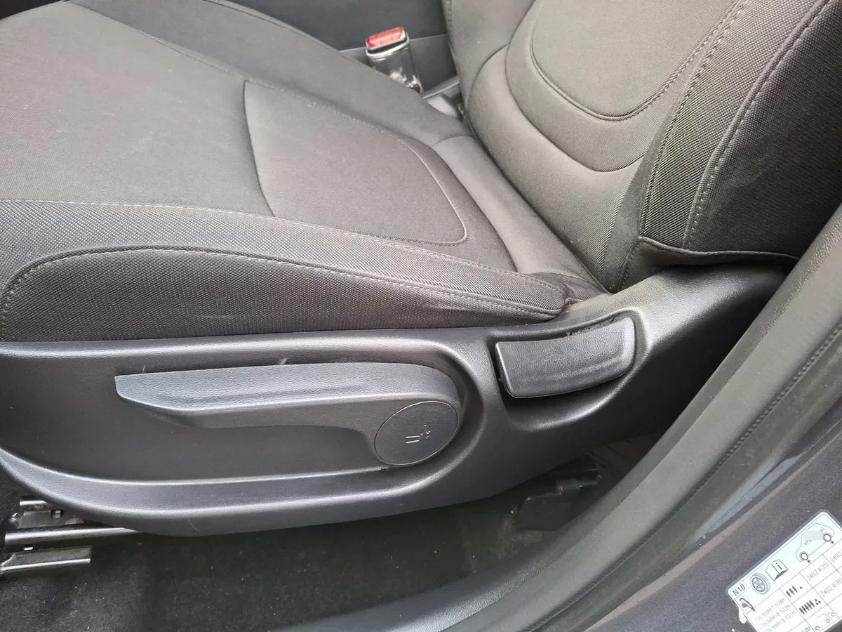 Hyundai Tucson 2.0 Nx4 Plus Fl Diesel 4wd At 5p año 2025