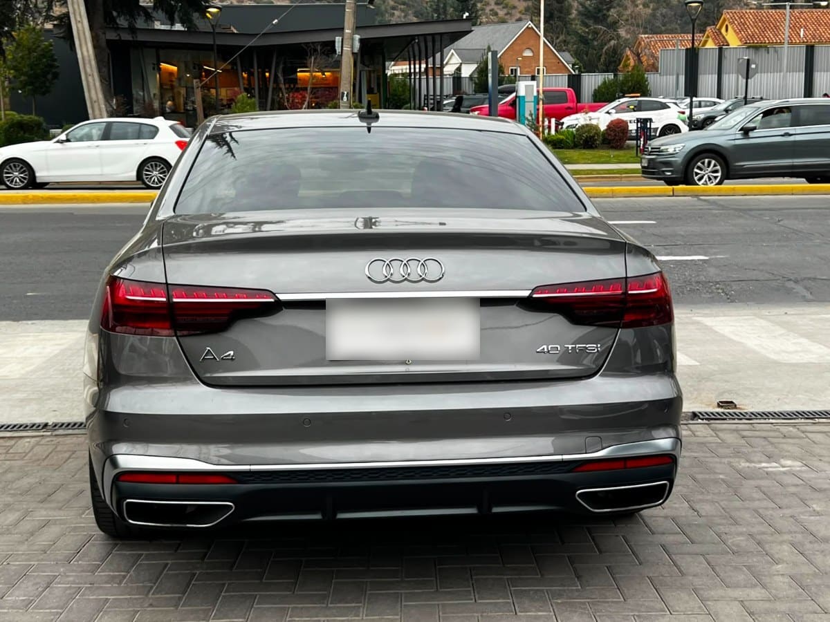 Audi A4 40 Tfsi 2.0t S Line año 2022