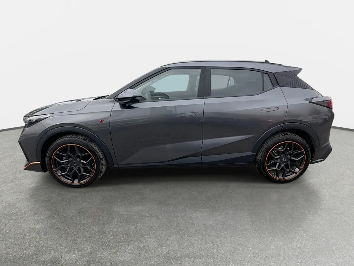 GAC Emzoom 1.5t Gl R-Style 4x2 At 5p año 2025