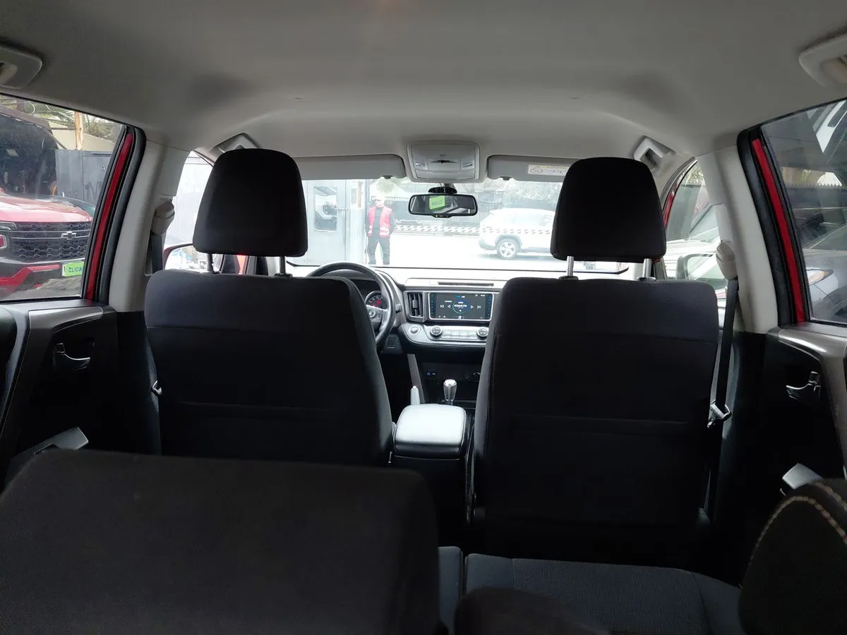 Toyota Rav 4 2.0 4x2 Super Lujo Cvt At 5p año 2019