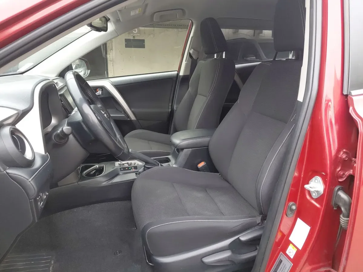 Toyota Rav 4 2.0 4x2 Super Lujo Cvt At 5p año 2019