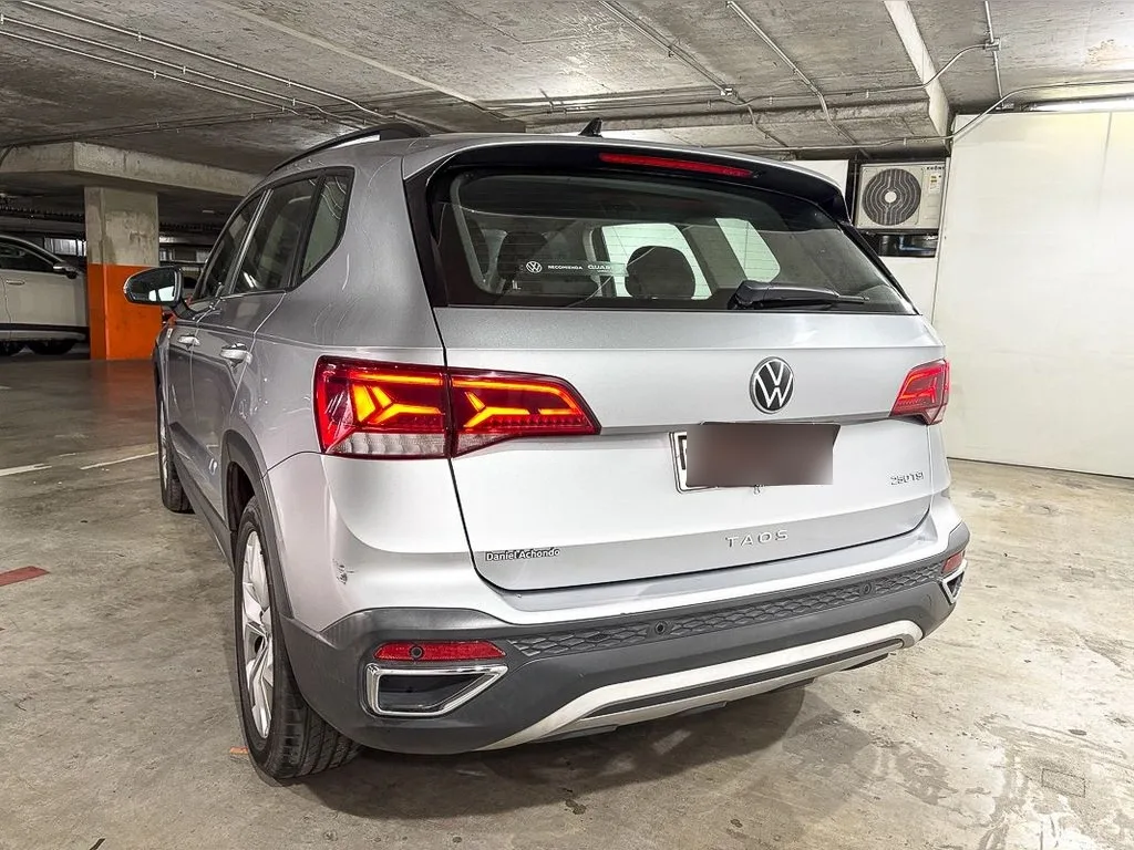 Volkswagen Taos 1.4 Tsi Comfortline At año 2022