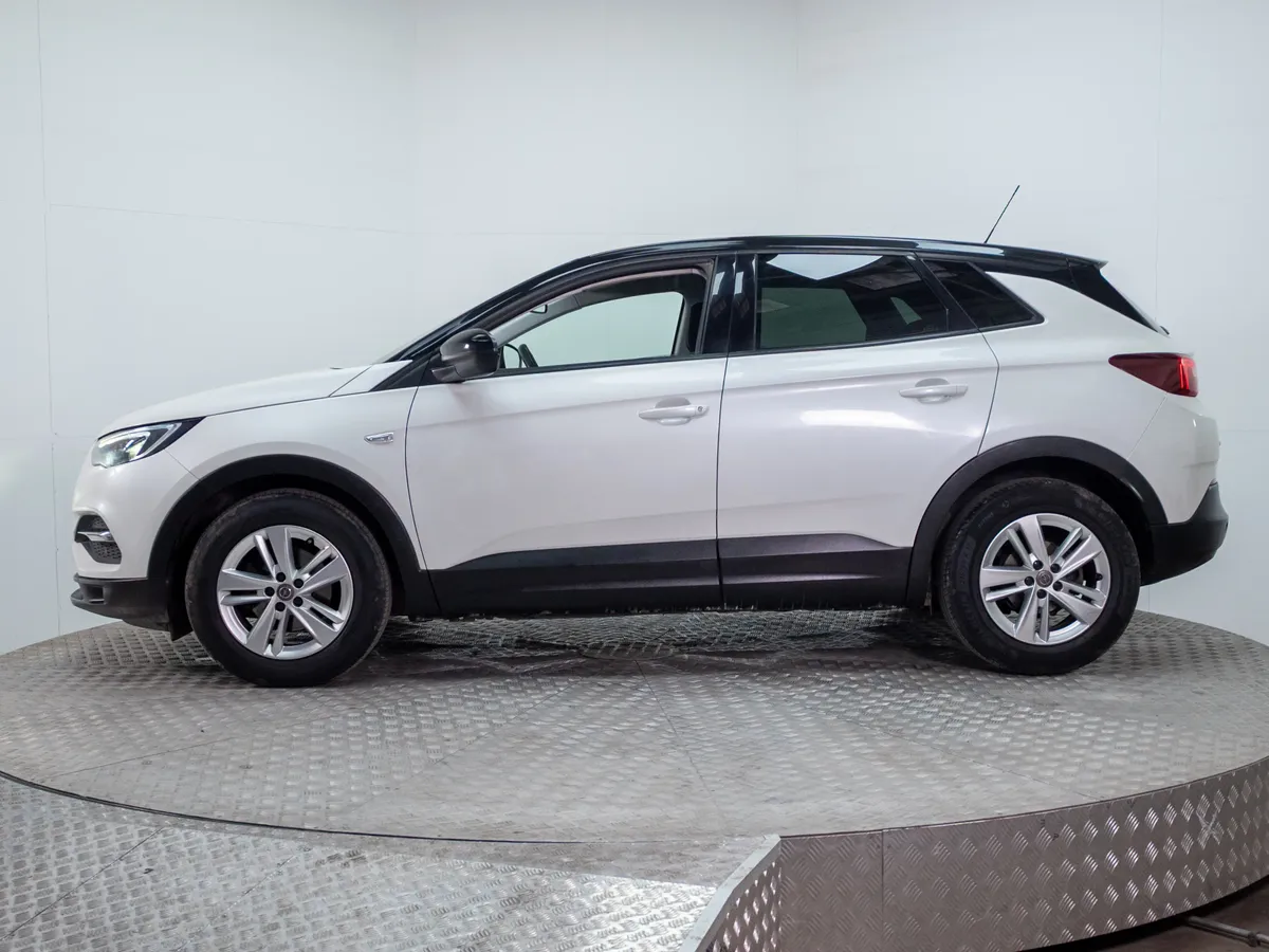 Opel Crossland X 1.2 X Editiont Mt año 2022