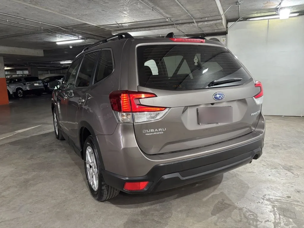 Subaru Forester 2.0i X Awd At 5p año 2025
