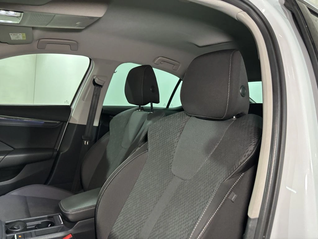 Skoda Octavia 1.4 Tsi At - Design año 2025
