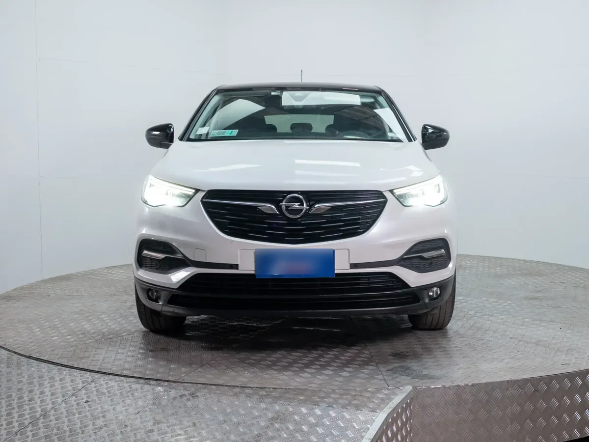 Opel Crossland X 1.2 X Editiont Mt año 2022