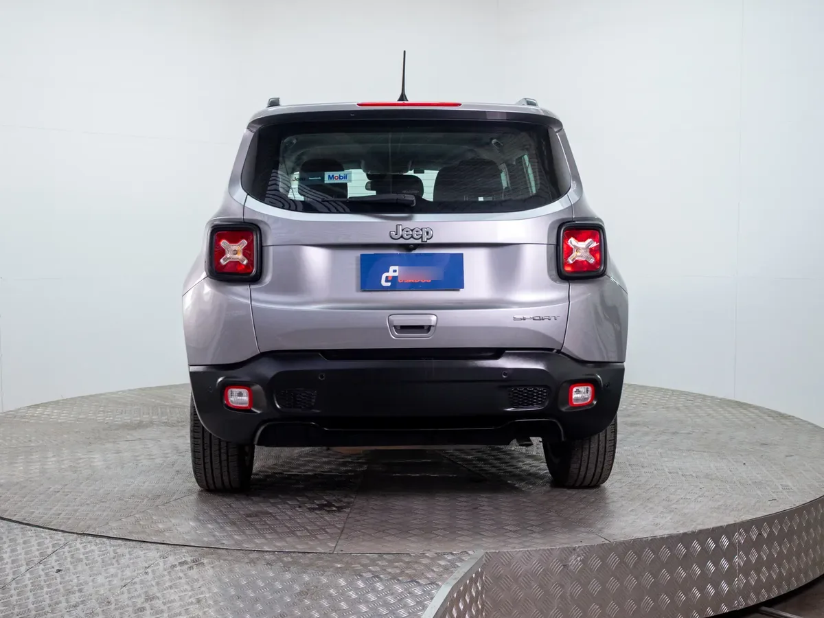 Jeep Renegade Renegade 1.8 Sport Lx Mt año 2022