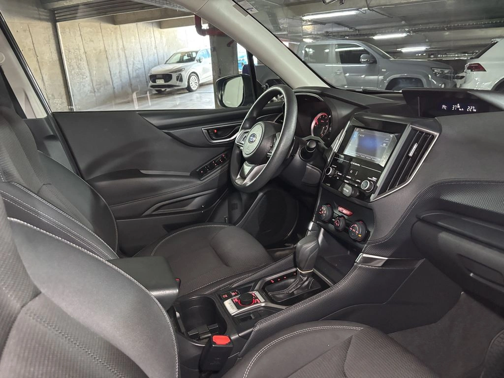 Subaru Forester 2.0i X Awd At 5p año 2025