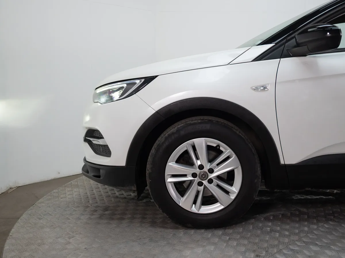 Opel Crossland X 1.2 X Editiont Mt año 2022