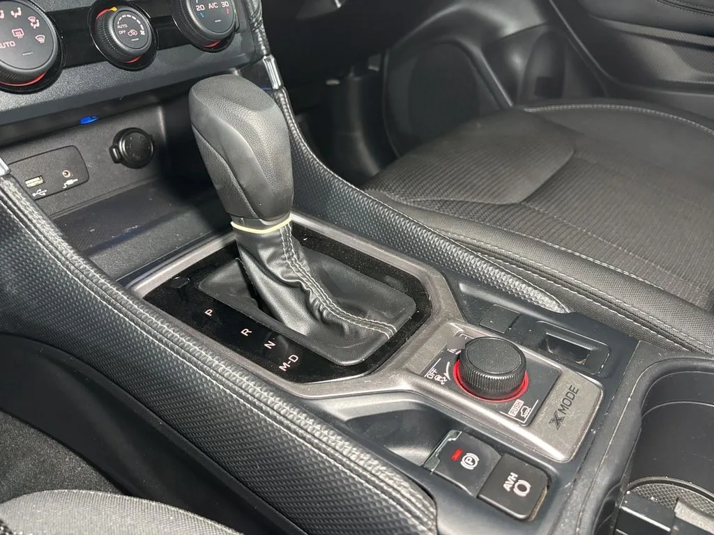 Subaru Forester 2.0i X Awd At 5p año 2025