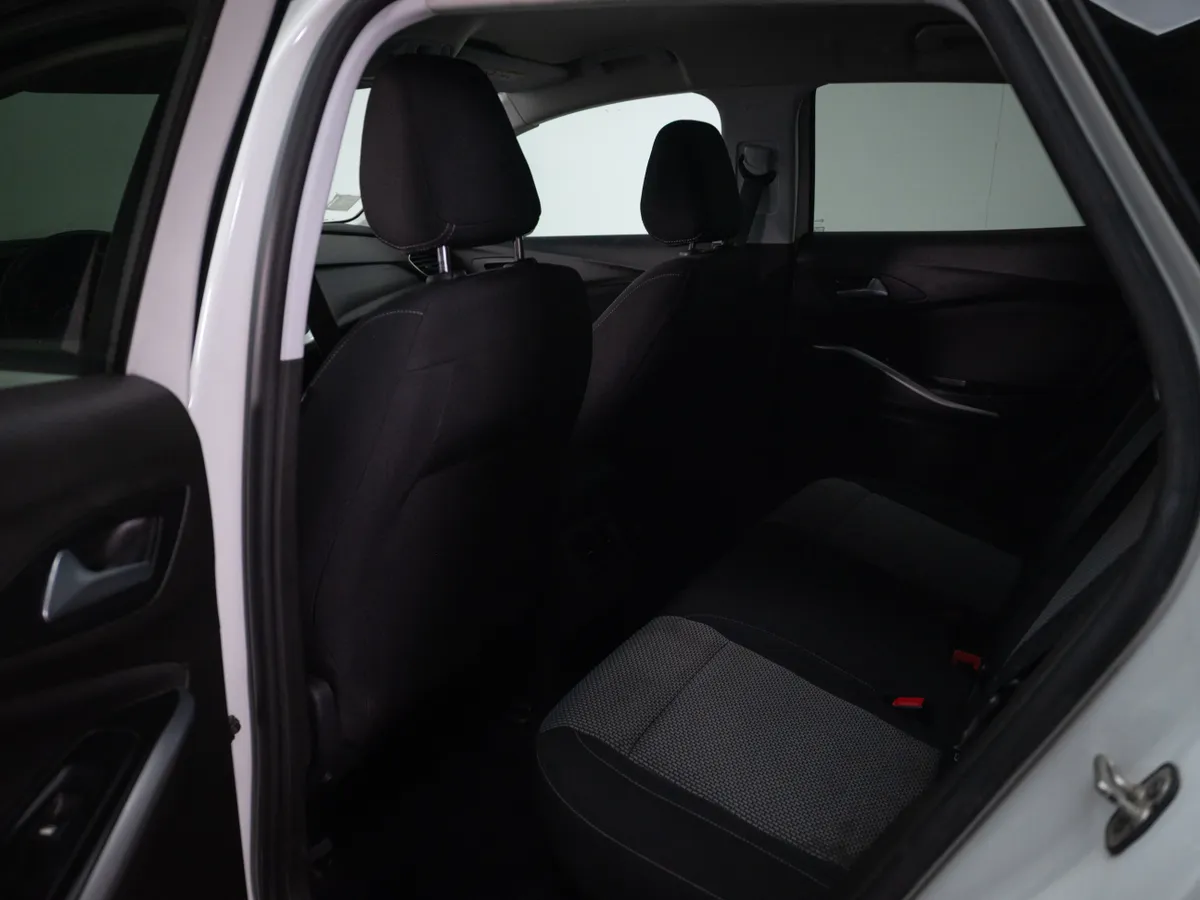 Opel Crossland X 1.2 X Editiont Mt año 2022