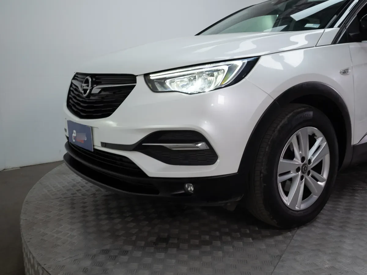Opel Crossland X 1.2 X Editiont Mt año 2022