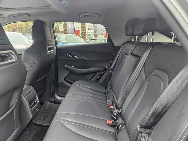 Omoda C5 Luxury 4x2 5p 1.5 Aut año 2026