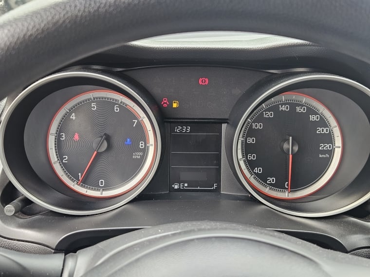 Suzuki Swift Glx 1.2 Mt año 2023