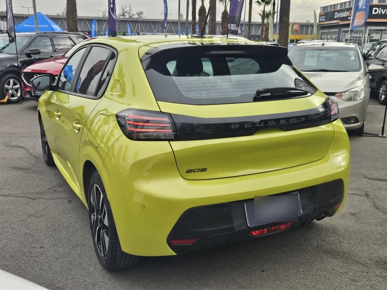 Peugeot 208 Active Puretech 100 Mt año 2025