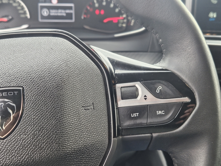 Peugeot 208 Active Puretech 100 Mt año 2025