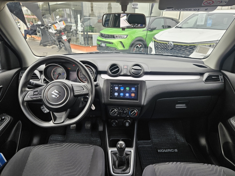 Suzuki Swift Glx 1.2 Mt año 2023